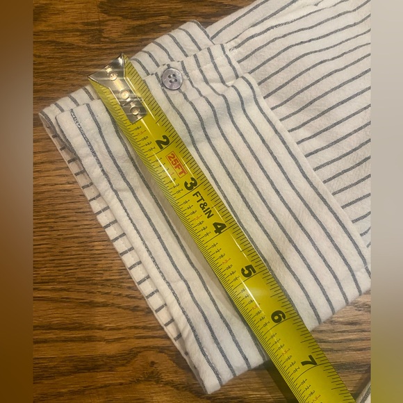 Umgee Tunic Top Frayed Women’s Size Small - White with Light Blue Stripe - Picture 10 of 14